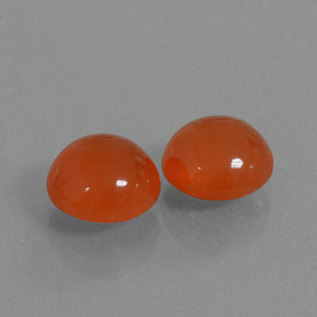 2.70 ct Orange Carnelian Stone, Natural Carnelian in Round Cabochon Shape for Sale
