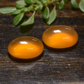 2.65 ctw Orange Carnelian Stones, Natural Carnelian in Oval Cabochon Shape for Sale