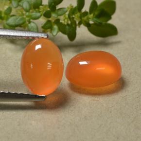 rötlich-orange Karneol Edelstein - 1.3ct Oval Cabochon (ID: 494622)