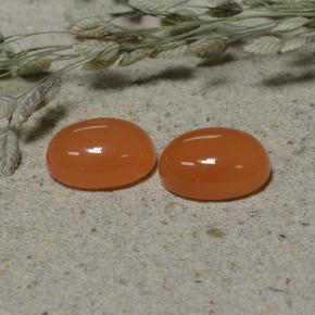 2.97 ctw Orange Carnelian Stones, Natural Carnelian in Oval Cabochon Shape for Sale