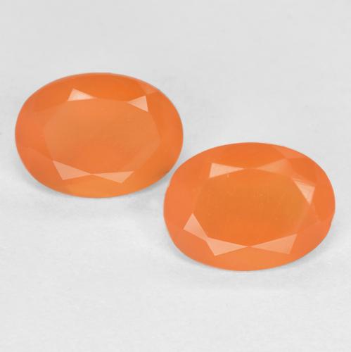 Medium Orange Corniola Gem - 0.6ct Ovale sfaccettato (ID: 554077)