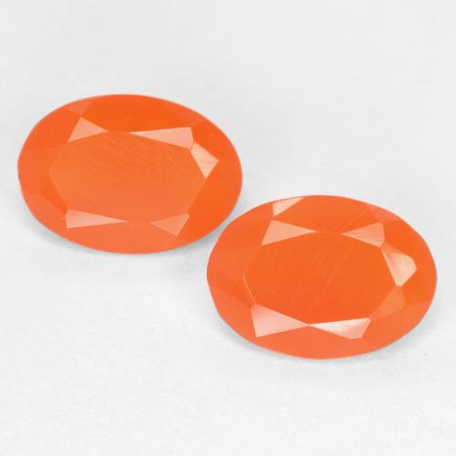 Reddish Orange Carnelian Gem - 0.6ct Oval Facet (ID: 554081)
