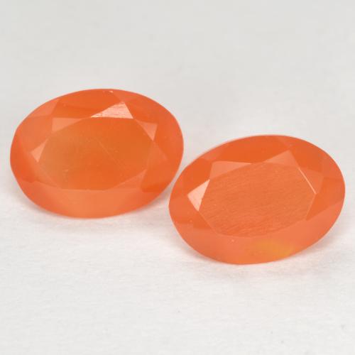 Reddish Orange Carnelian Gem - 0.7ct Oval Facet (ID: 556163)