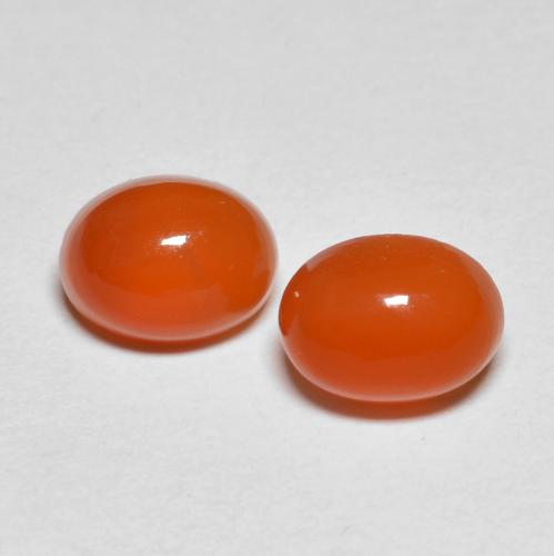 Deep Reddish Orange Carnelian Gem - 1.4ct Oval Cabochon (ID: 587147)