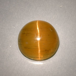 2.29 ct Yellow Cat's Eye Apatite Gemstone, Cat's Eye Apatite Gem in Round Cabochon Shape for Sale.