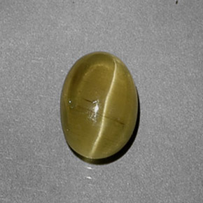 1.96 ct Yellow Cat's Eye Apatite Gemstone, Cat's Eye Apatite Gem in Oval Cabochon Shape for Sale.