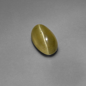 1.94 ct Green Cat's Eye Apatite Stone, Natural Cat's Eye Apatite in Oval Cabochon Shape for Sale