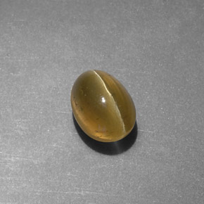 1.72 ct Green Cat's Eye Apatite Stone, Natural Cat's Eye Apatite in Oval Cabochon Shape for Sale