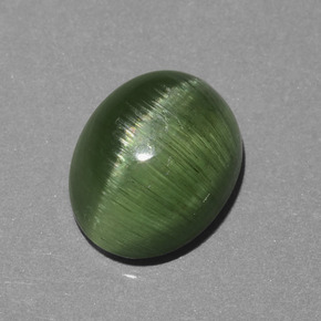 4.66 ct Green Cat's Eye Apatite Gemstone, Cat's Eye Apatite Gem in Oval Cabochon Shape for Sale.