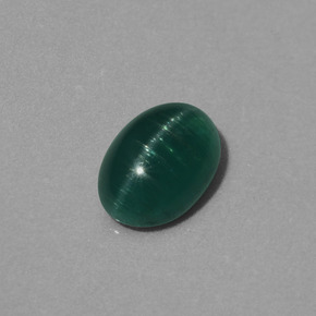 1.80 ct Green Cat's Eye Apatite Gemstone, Cat's Eye Apatite Gem in Oval Cabochon Shape for Sale.