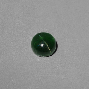 2.01 ct Green Cat's Eye Apatite Gemstone, Cat's Eye Apatite Gem in Round Cabochon Shape for Sale.