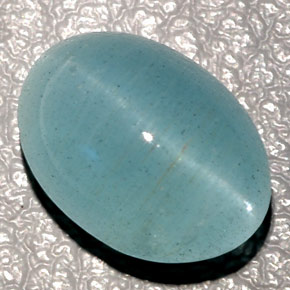 9.59 ct Green Cat's Eye Aquamarine Stone, Natural Cat's Eye Aquamarine in Oval Cabochon Shape for Sale