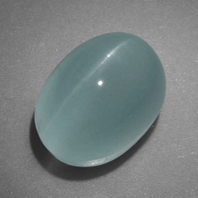 5.96 ct Green Cat's Eye Aquamarine Gemstone, Cat's Eye Aquamarine Gem in Oval Cabochon Shape for Sale.