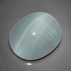 6.85 ct Green Cat's Eye Aquamarine Gemstone, Cat's Eye Aquamarine Gem in Oval Cabochon Shape for Sale.