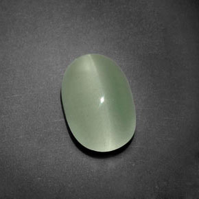 9.59 ct Green Cat's Eye Aquamarine Stone, Natural Cat's Eye Aquamarine in Oval Cabochon Shape for Sale