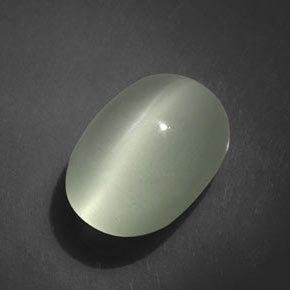 6.61 ct Green Cat's Eye Aquamarine Stone, Natural Cat's Eye Aquamarine in Oval Cabochon Shape for Sale