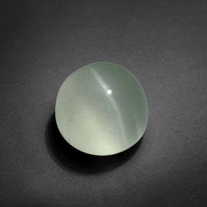 5.51 ct Green Cat's Eye Aquamarine Stone, Natural Cat's Eye Aquamarine in Round Cabochon Shape for Sale