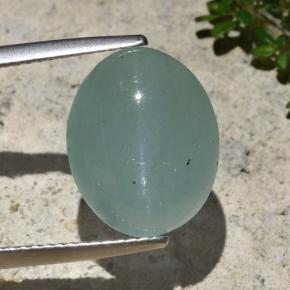 9.06 ct Green Cat's Eye Aquamarine Gemstone, Cat's Eye Aquamarine Gem in Oval Cabochon Shape for Sale.