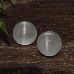 0.7ct Round Cabochon White Cat's Eye Moonstone for sale thumb image of 0.7ct Round Cabochon White Cat's Eye Moonstone (ID: 481535)
