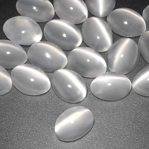 Blanco Piedra de Luna Ojo de Gato Gema - 0.7ct Cabujón Óvalo (ID: 515768)
