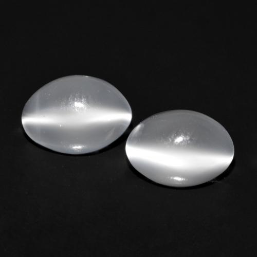 White Cat's Eye Moonstone Gem - 0.8ct Oval Cabochon (ID: 557675)