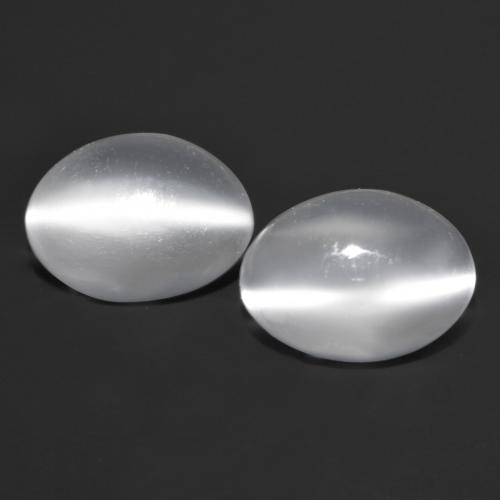 White Cat's Eye Moonstone Gem - 0.8ct Oval Cabochon (ID: 558511)