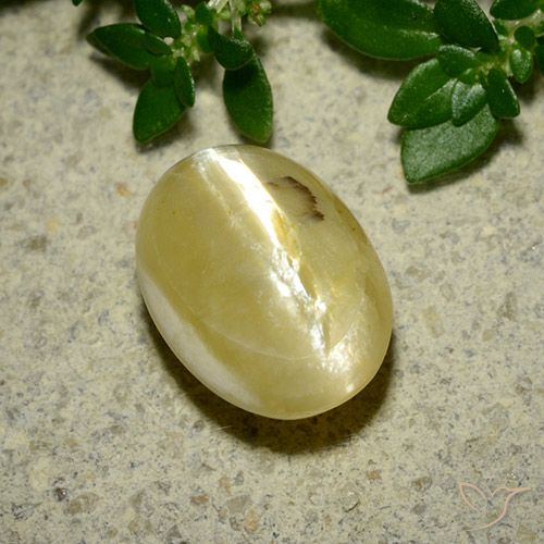3.65 ct Oval Cat's Eye Opal, 11.4 x 8.1 mm From Madagascar, Photo A