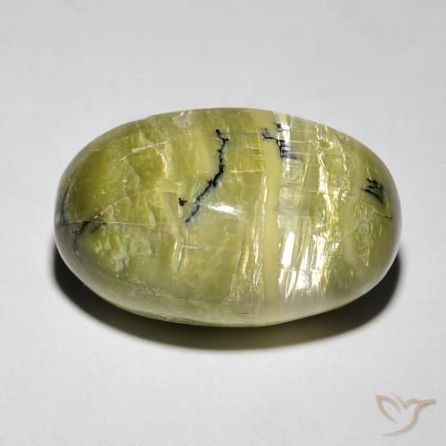 8,46ct Ovale cabochon verde Opale Occhio di Gatto dal Brasile, Dimension 17,4 x 10,9mm, Natural non trattati Gemstone, Opaque Clarity, 1 piece Opale Occhio di Gatto in Terra Verde Color, Mohs Hardness of 5,5 - 6,5, Photo A