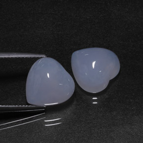 13.55 ct Blue Chalcedony Stone, Natural Chalcedony in Heart Cabochon Shape for Sale