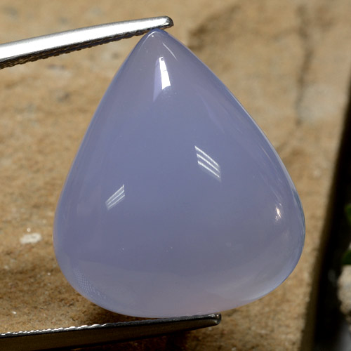 21,5 x 18,7mm Calcedonio viola taglio pera dal Brasile, peso di 24,15 ct, pietra preziosa naturale non trattati in purezza Translucent, 1 pezzo Calcedonio Cabochon pera - Colore: viola reale, durezza Mohs di 6,5 - 7 adatto per gioielli da indossare ogni giorno , Photo A