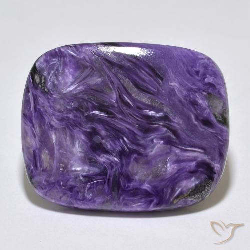 Charoïte Coussin en damier des États-Unis 38,1 ct, dimension 30,4 x 24,7mm, pureté Opaque , pierre gemme naturelle Non traité, 1 pièce de charoite de couleur Violet foncé, dureté Mohs de 4.5 à 5, Photo A