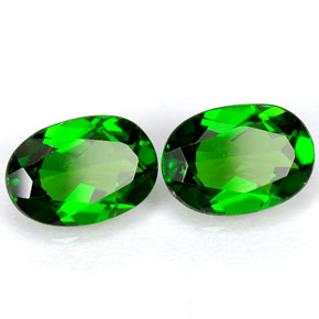 1.54 ct Green Chrome Diopside Stone, Natural Chrome Diopside in Oval Facet Shape for Sale