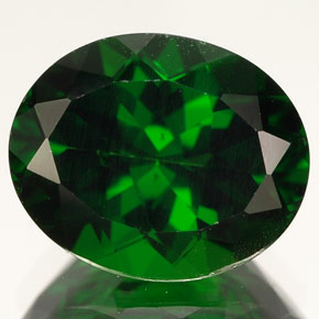4.06 ct Green Chrome Diopside Gemstone, Chrome Diopside Gem in Oval Facet Shape for Sale.