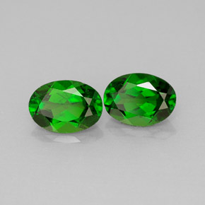 1.81 ct Green Chrome Diopside Stone, Natural Chrome Diopside in Oval Facet Shape for Sale