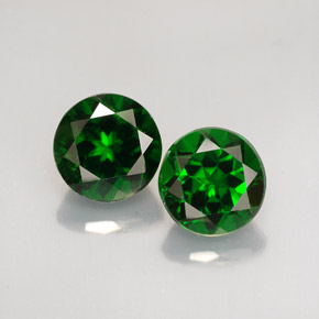 3.05 ct Green Chrome Diopside Gemstone, Chrome Diopside Gem in Round Facet Shape for Sale.