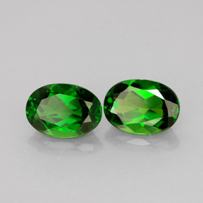 1.79 ct Green Chrome Diopside Stone, Natural Chrome Diopside in Oval Facet Shape for Sale