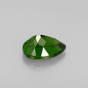 Chrome Diopside Gemstone in 7 x 5 mm (calibrated) Size for Sale, Chrome Diopside Stone in Green Color