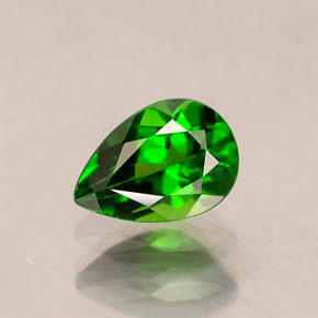 0.69 ct Green Chrome Diopside Gemstone, Chrome Diopside Gem in Pear Facet Shape for Sale.