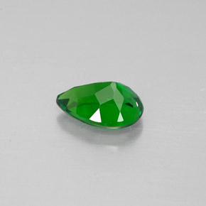 Chrome Diopside Gemstone in 6.6 x 4.6 mm Size for Sale, Chrome Diopside Stone in Green Color