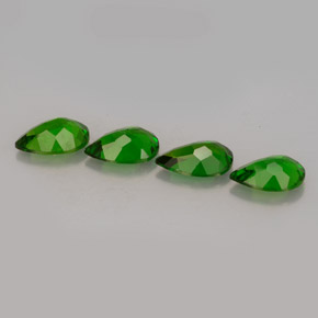 Chrome Diopside Gemstone in 7 x 5 mm (calibrated) Size for Sale, Chrome Diopside Stone in Green Color