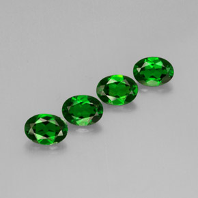 3.44 ct Green Chrome Diopside Stone, Natural Chrome Diopside in Oval Facet Shape for Sale