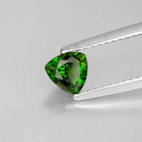 0.57 ct Green Chrome Diopside Stone, Natural Chrome Diopside in Trillion Facet Shape for Sale