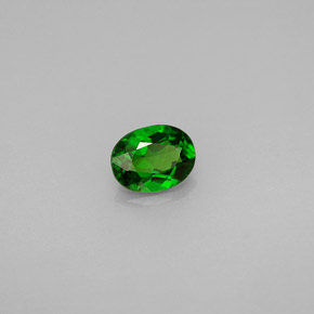 0.64 ct Green Chrome Diopside Stone, Natural Chrome Diopside in Oval Facet Shape for Sale