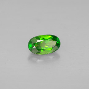 0.39 ct Green Chrome Diopside Stone, Natural Chrome Diopside in Oval Facet Shape for Sale
