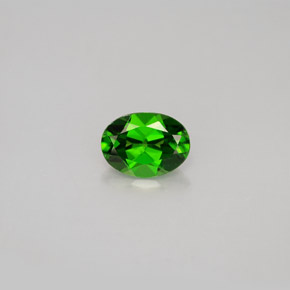 0.85 ct Green Chrome Diopside Gemstone, Chrome Diopside Gem in Oval Facet Shape for Sale.