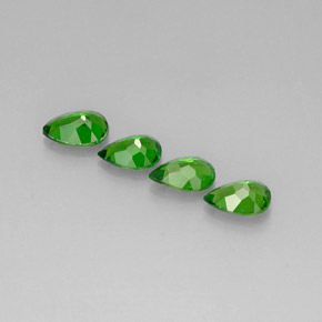 Chrome Diopside Gemstone in 6.8 x 4.6 mm Size for Sale, Chrome Diopside Stone in Green Color