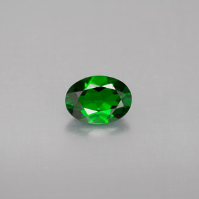 0.65 ct Green Chrome Diopside Gemstone, Chrome Diopside Gem in Oval Facet Shape for Sale.