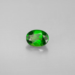0.62 ct Green Chrome Diopside Stone, Natural Chrome Diopside in Oval Facet Shape for Sale