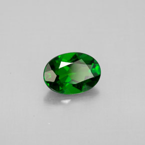 0.85 ct Green Chrome Diopside Stone, Natural Chrome Diopside in Oval Facet Shape for Sale