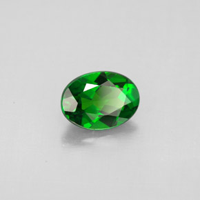 0.88 ct Green Chrome Diopside Stone, Natural Chrome Diopside in Oval Facet Shape for Sale